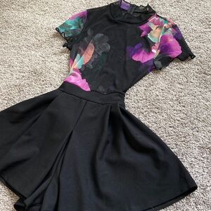 Lucy in the Sky Sheer Mesh Dark Romantic Floral Mock Neck Black Romper sz S